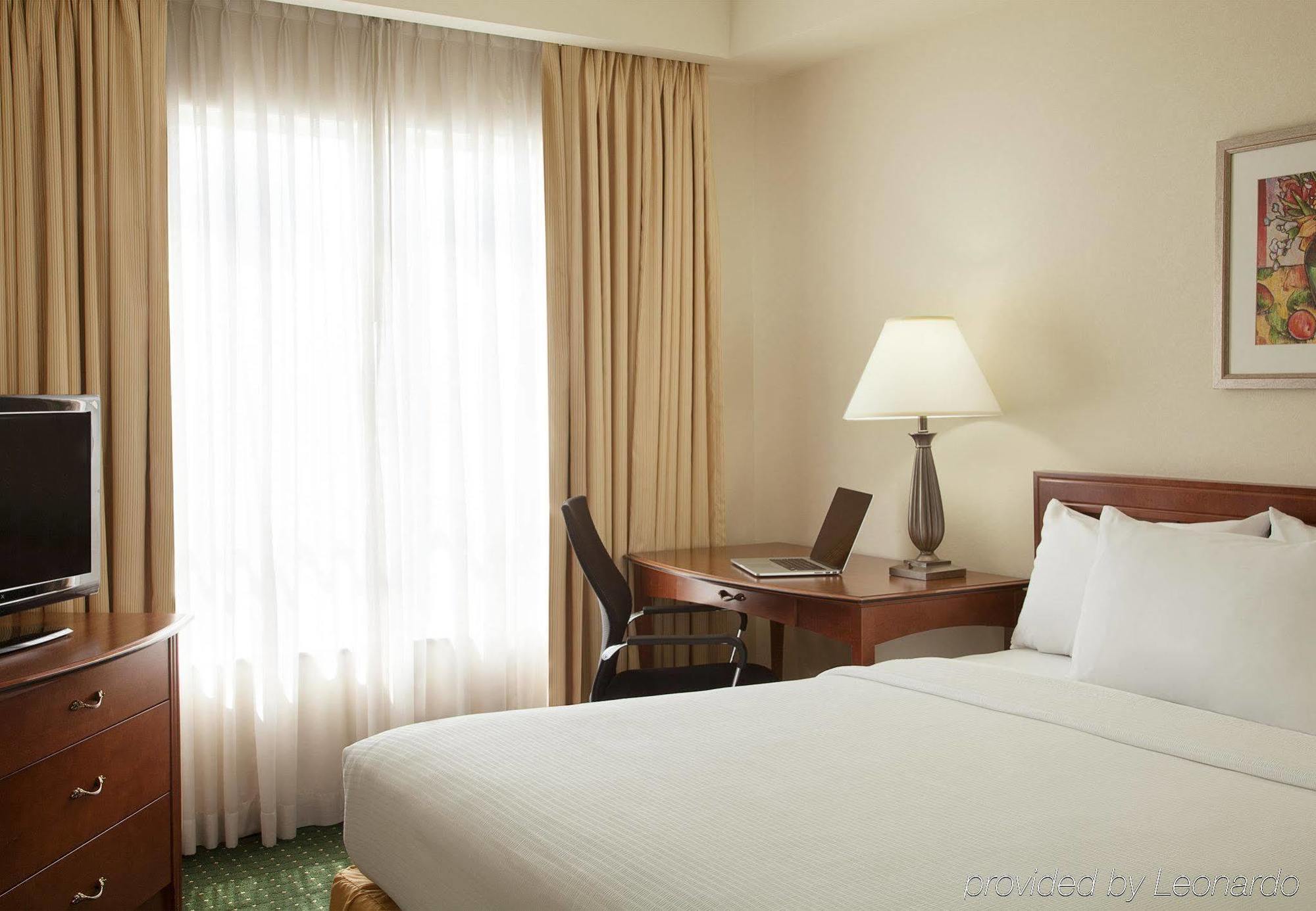 Residence Inn By Marriott Toronto Airport Exterior foto